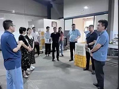  ����l��ٰlչ�����ľ����ഺ�С�����ç�ֵ���һ��һƷ����ɫ���f�{��