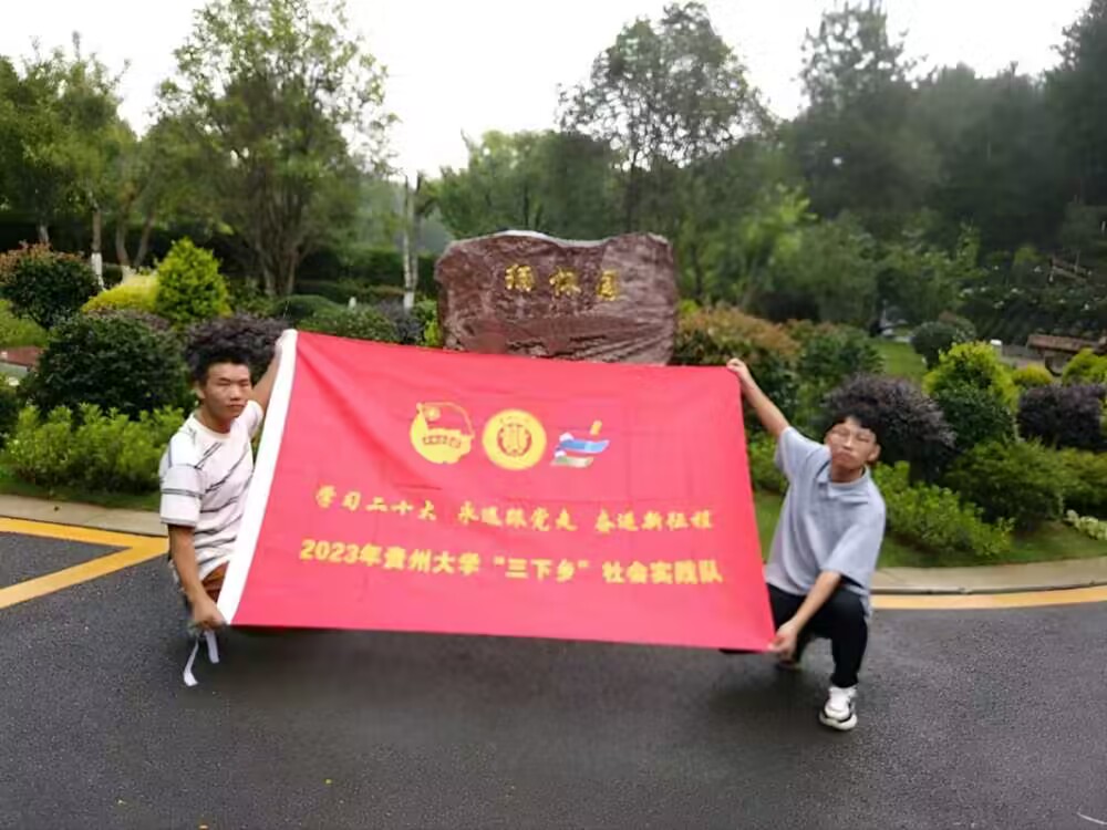����һƷ�|�Ź�â��܊�����v���񡱡���׷�������������
