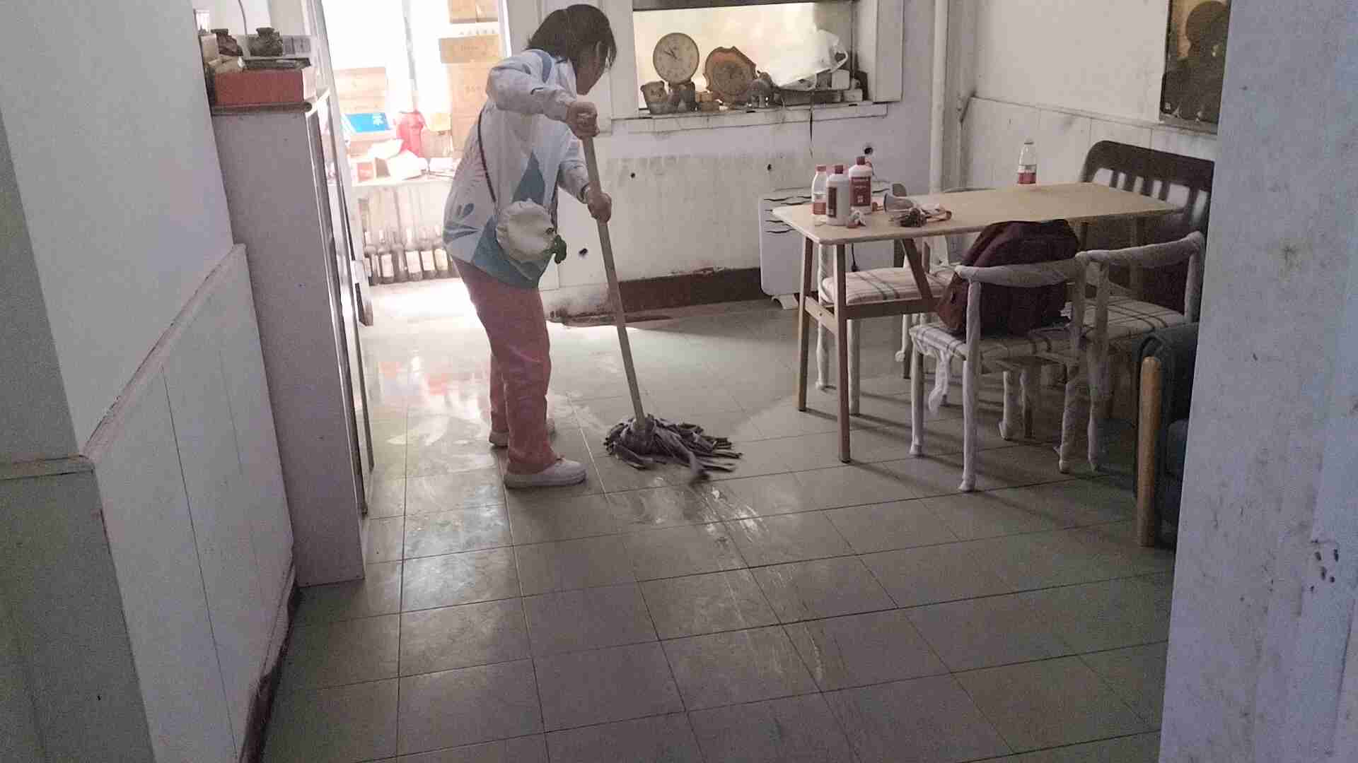 ��ӛ�����o��־Ը�����ǰ���Ė|��^���������߻��