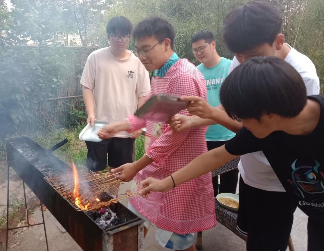 ���w�Ƽ����`�F���_չ�F������������F�������