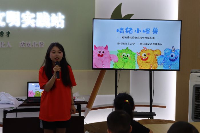 ͯ�����o�c�tɫ���С����Ĵ��p������W"��·����������н��"�F꠸����e��ƺ悌��`