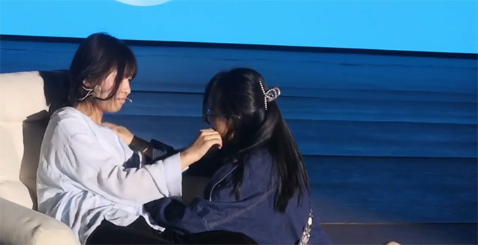 �������������ջ�����턡���W