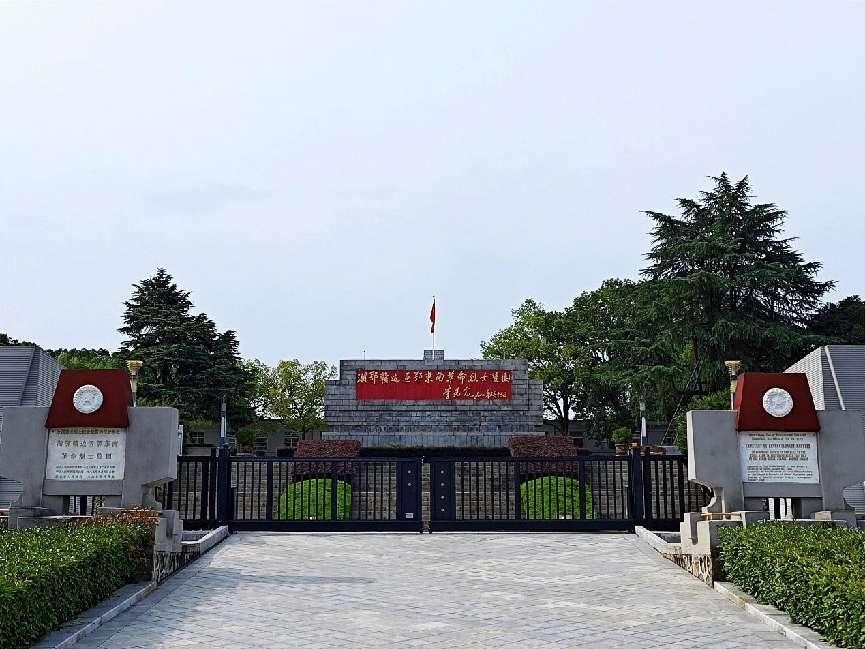 �����W�������l�����������׷����݅���E������tɫ����
