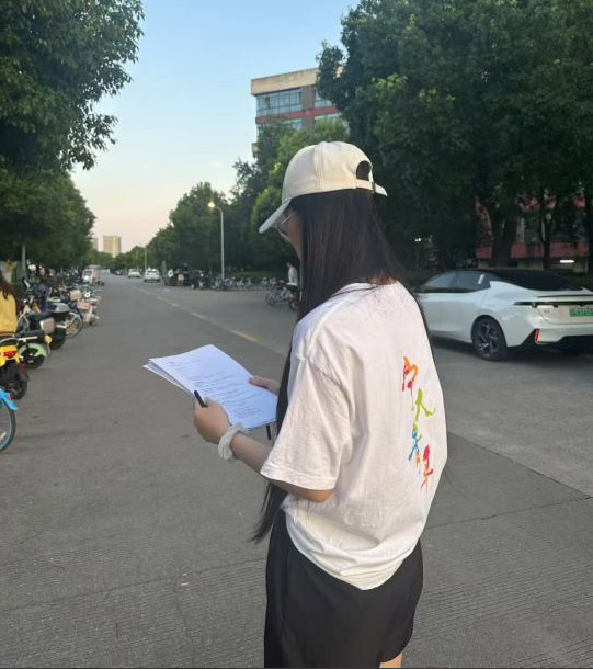���ع⡱�{��Сꠌ��`���۽����M��ͬ��ʽ�l�����A һ����