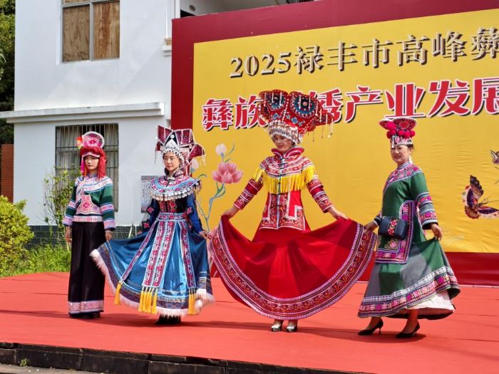 ꃎ������C��н��꠸����ϵ��S�{�У�̽���h�����I�·��z������·��
