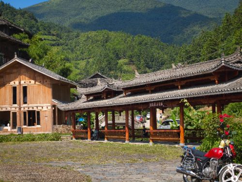 ���ƴ��`�F̽�L���|��կ���ڲ���볚���̽���Ļ����}���ի@���L����